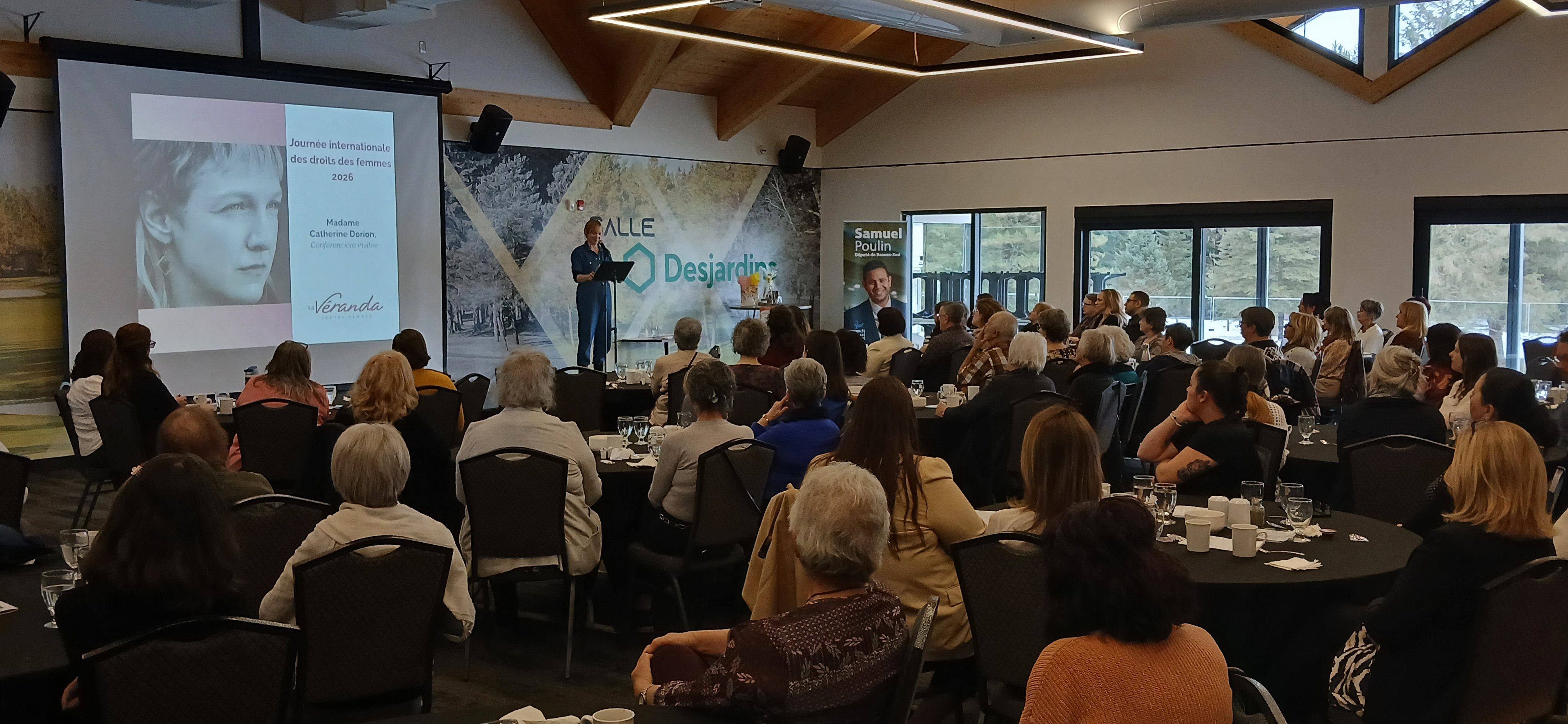 La Véranda, Centre-Femmes