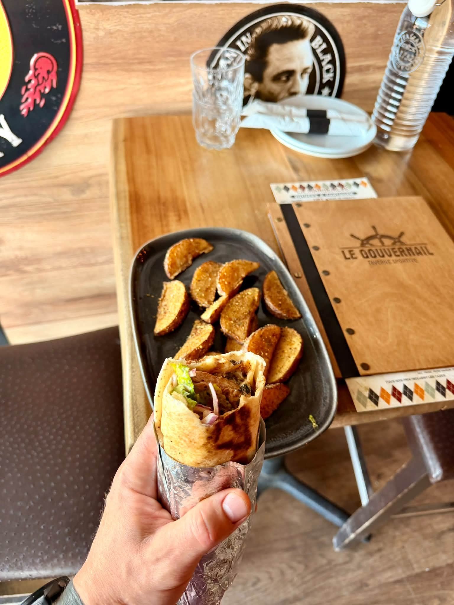 Le Gouvernail Taverne Sportive (La Cale)