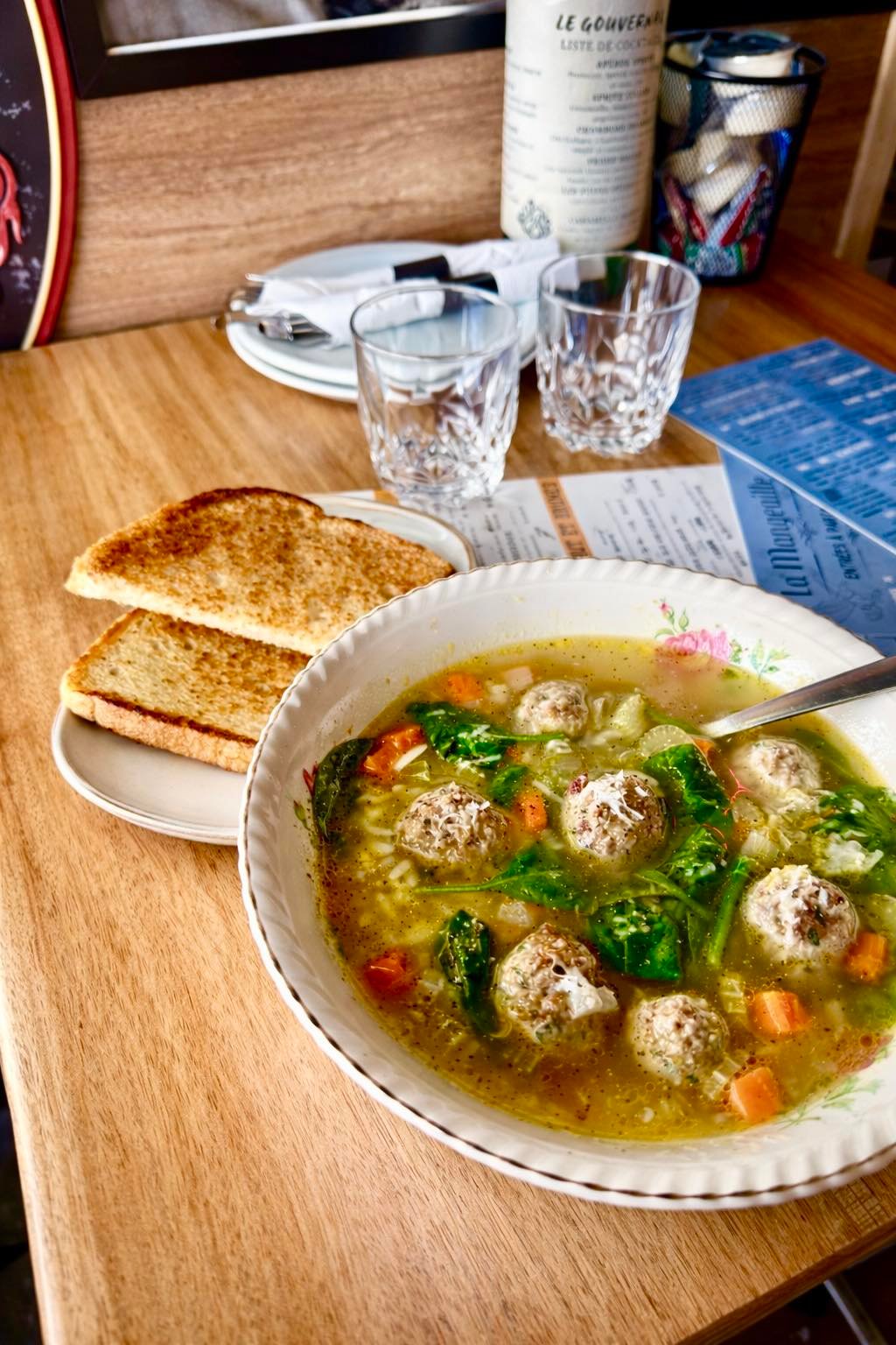 Le Gouvernail Taverne Sportive (La Cale)