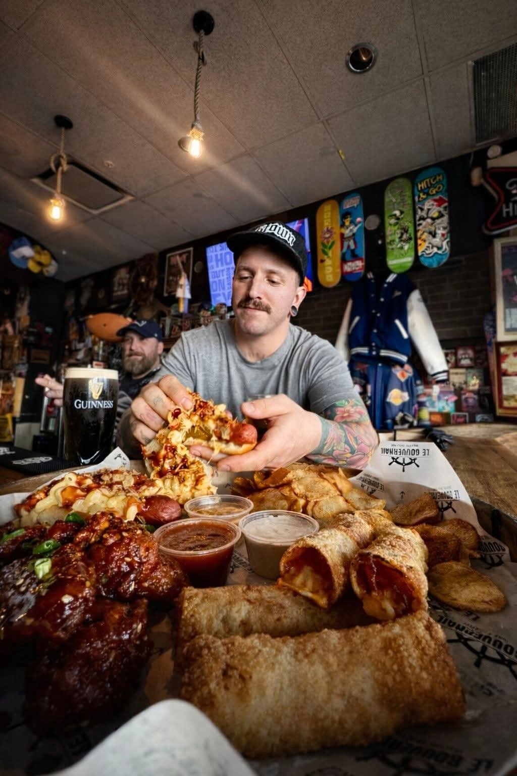 Le Gouvernail Taverne Sportive (La Cale)